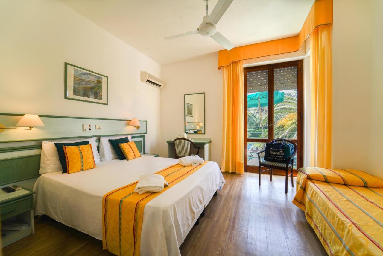 Hotel Le Acacie Capoliveri  Bagian luar foto
