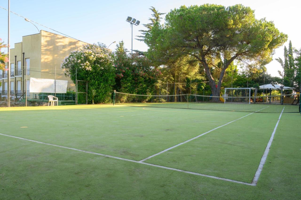 Hotel Le Acacie Capoliveri  Bagian luar foto